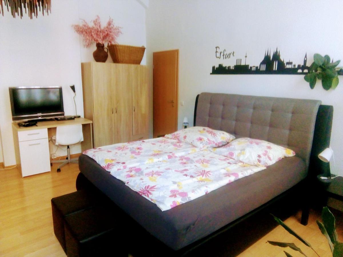 Apartment Lawrenz แอร์ฟวร์ท ภายนอก รูปภาพ